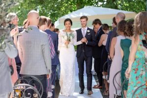 Unplugged Wedding: perché scegliere una cerimonia senza smartphone